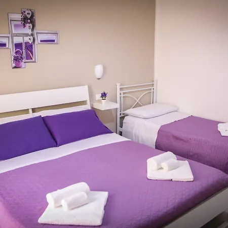 Solarium Nocleg ze śniadaniem 3*
